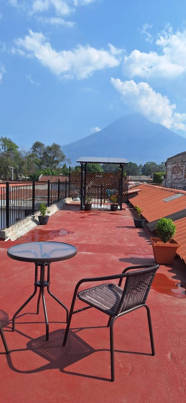 Hotel Posada El Arcangel Antigua Exterior foto